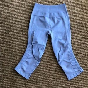Lululemon cropped leggings